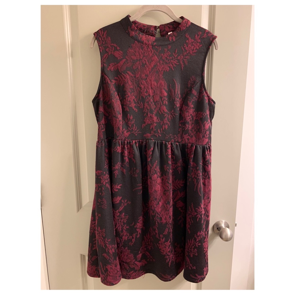 Burgundy velvet like dress
